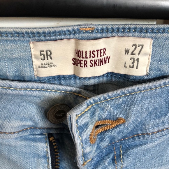 Light Blue Hollister Super Skinny Jeans - Picture 3 of 3